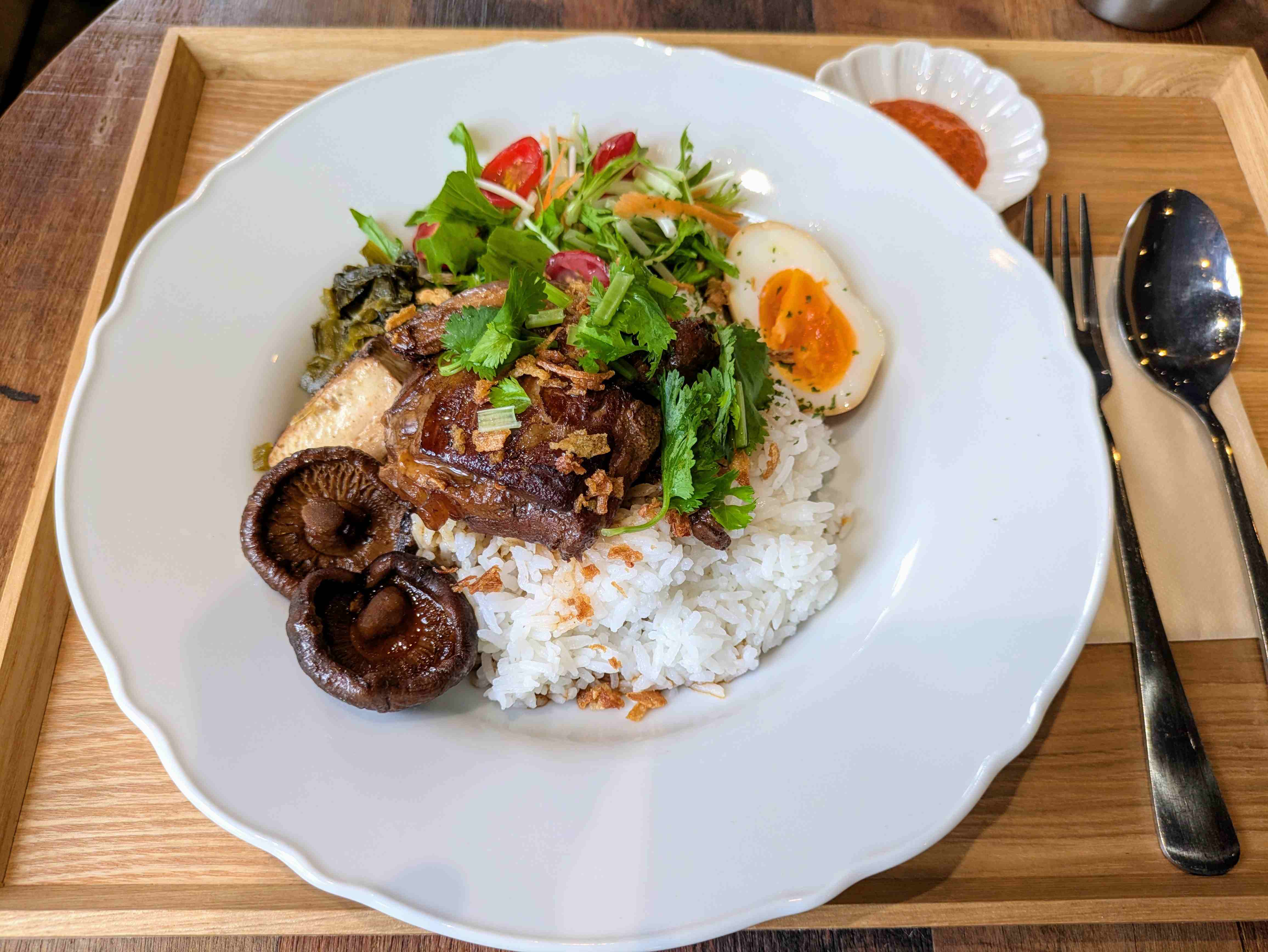 高岡町｜金沢の隠れ家で味わう南国気分の贅沢ランチタイム「Studio Cafe by D’s Kitchen（スタジオカフェ ディーズキッチン）」