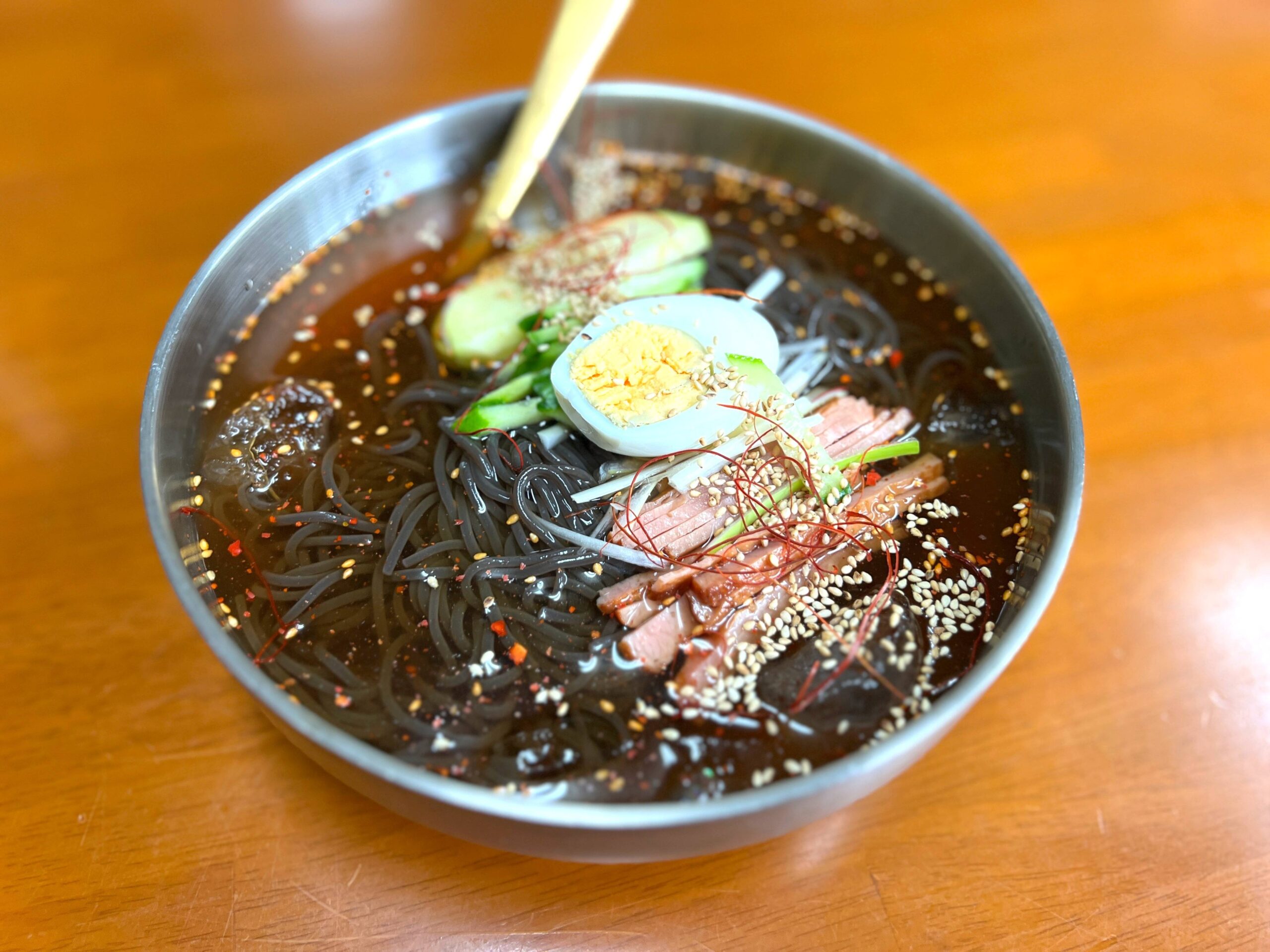 アジアンフード　バンチャン冷麺