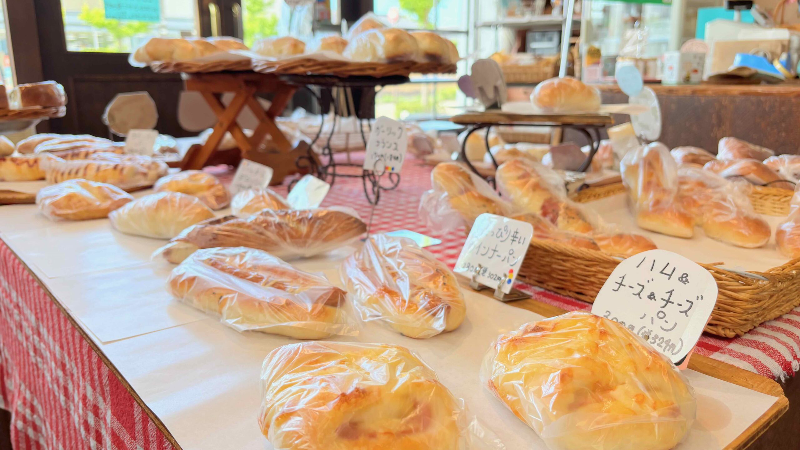 有松｜家庭的な材料と自家製酵母で作るパン「アリスファームキッチン」