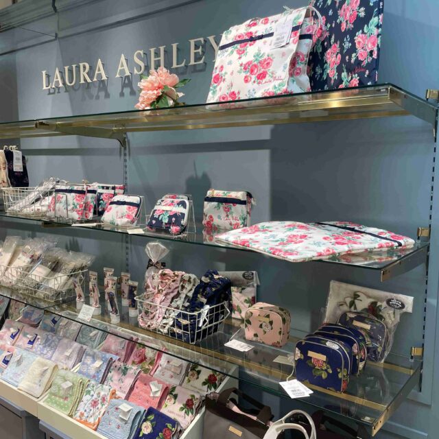 香林坊｜北陸唯一店舗で見つける新作・定番花柄ギフト！ ローラ アシュレイ