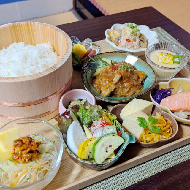 長町｜金沢の町屋で土鍋ごはんと旬彩おかず。庭園を眺めながら心ほどけるひとときを。「町屋cafe くりの樹」