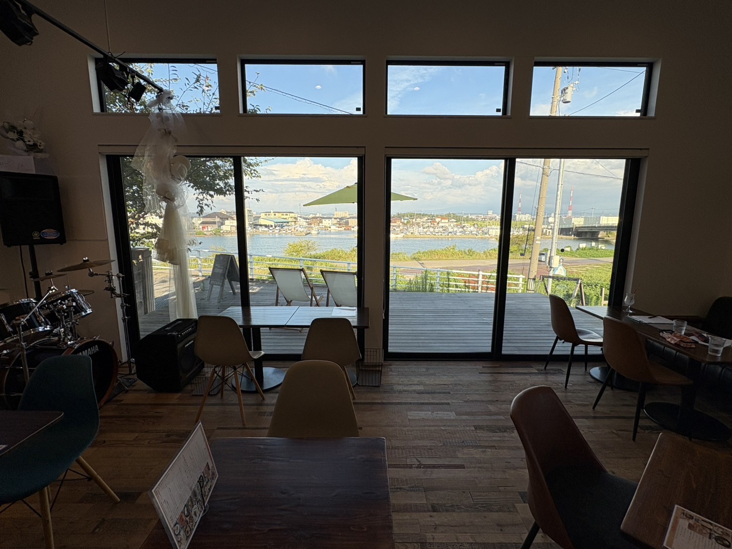 おとCafeの窓から見える景色