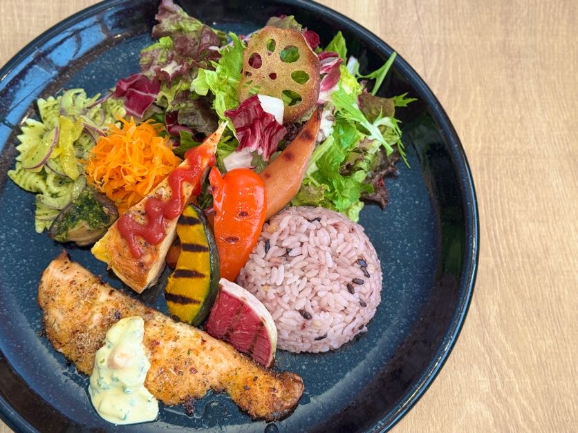 もりの里｜彩り野菜とやさしさに出会えるカフェ「SAKURA CAFE TERRACE（サクラカフェテラス）」