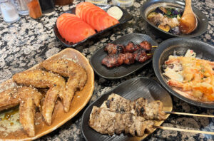 諸江町｜何度も通いたくなる、美味しくて居心地のいい居酒屋「焼き鳥こしむら」