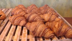 八日市出町｜クロワッサンがイチオシ！「ベーカリーパーラーGood Day（グッデイ）」
