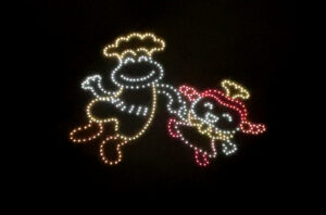 金沢市中央卸売市場の夜空を彩ったドローンショー！「金沢食文化月間2025」