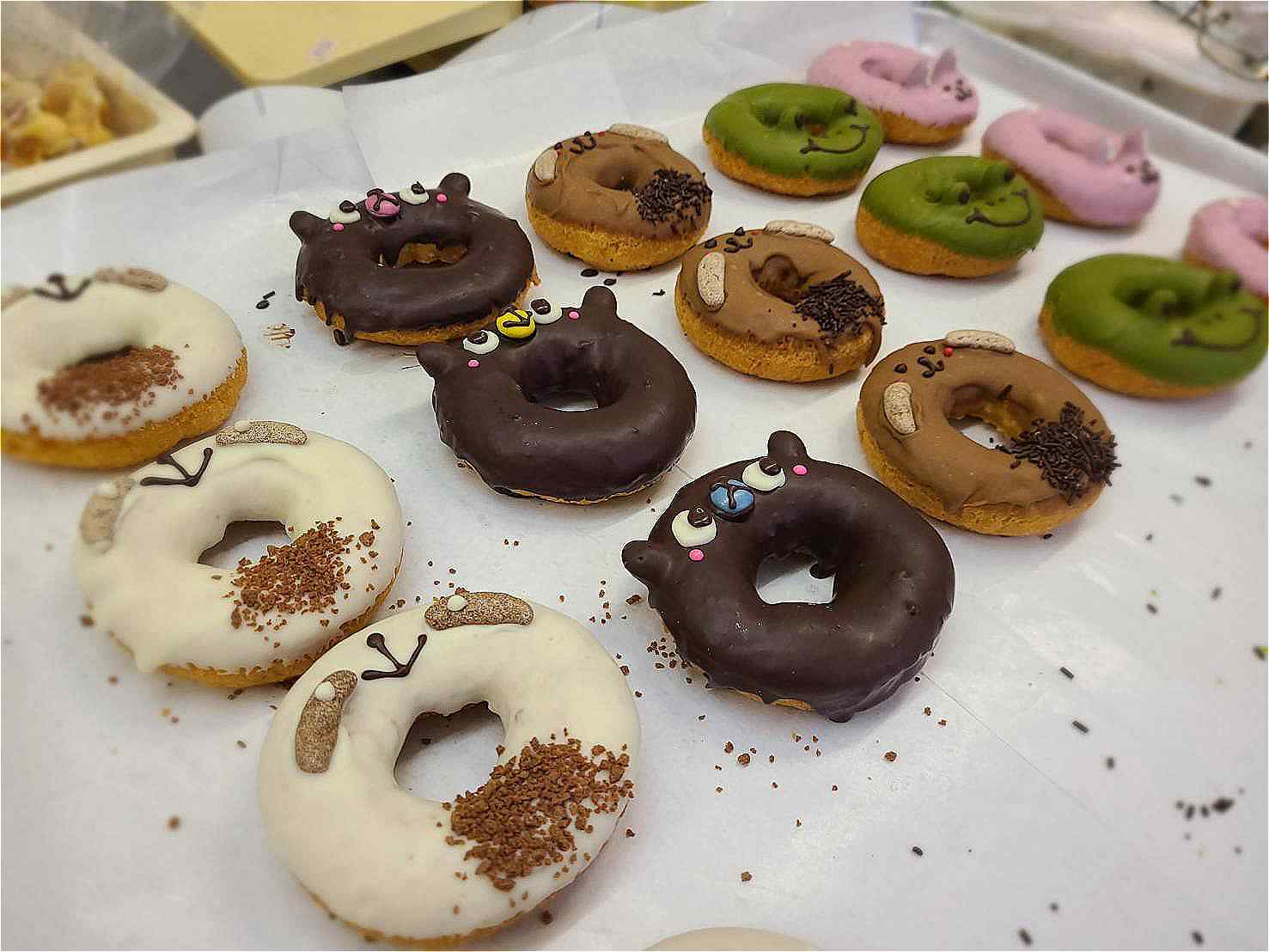 もりの里｜映えも味も大満足。デコドーナツが可愛すぎて選べない！「MERRY（メリー）」