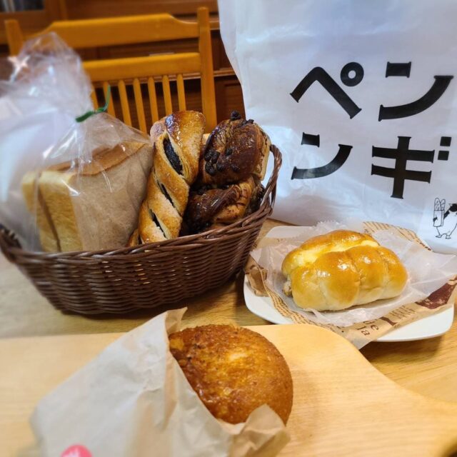 もりの里｜金沢にいながら北海道気分！焼きたてパン「ペンギンベーカリー 金沢もりの里店」