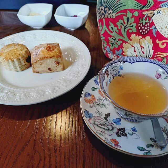 近岡町｜紅茶と花が奏でる癒しハーモニー。ほっこりティータイム「nananthea（ナナンテア）」