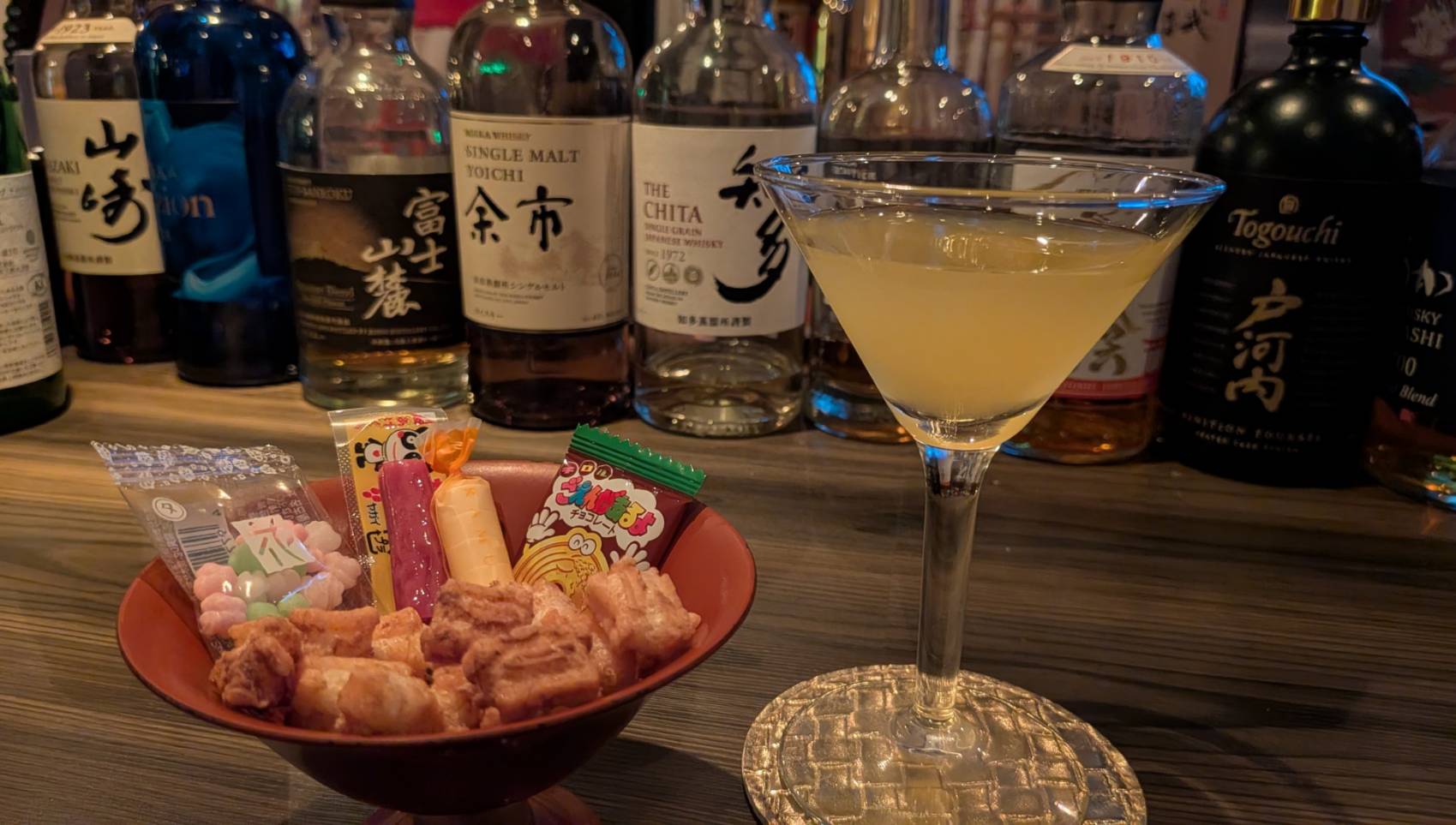 武蔵町｜「神社っぽさ」より先にある、縁をつなぐ1杯の哲学「神社Bar HOLY（ホーリー）」