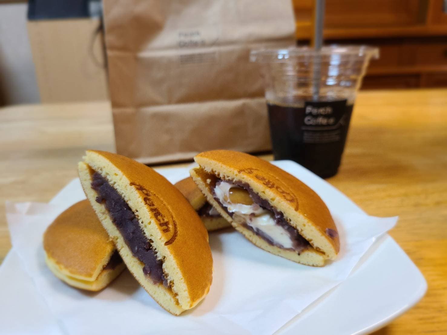 天神町｜お散歩中にふと足が止まる。のぞきたくなる魅力に満ちたカフェ「Perch Coffee（パーチコーヒー）」
