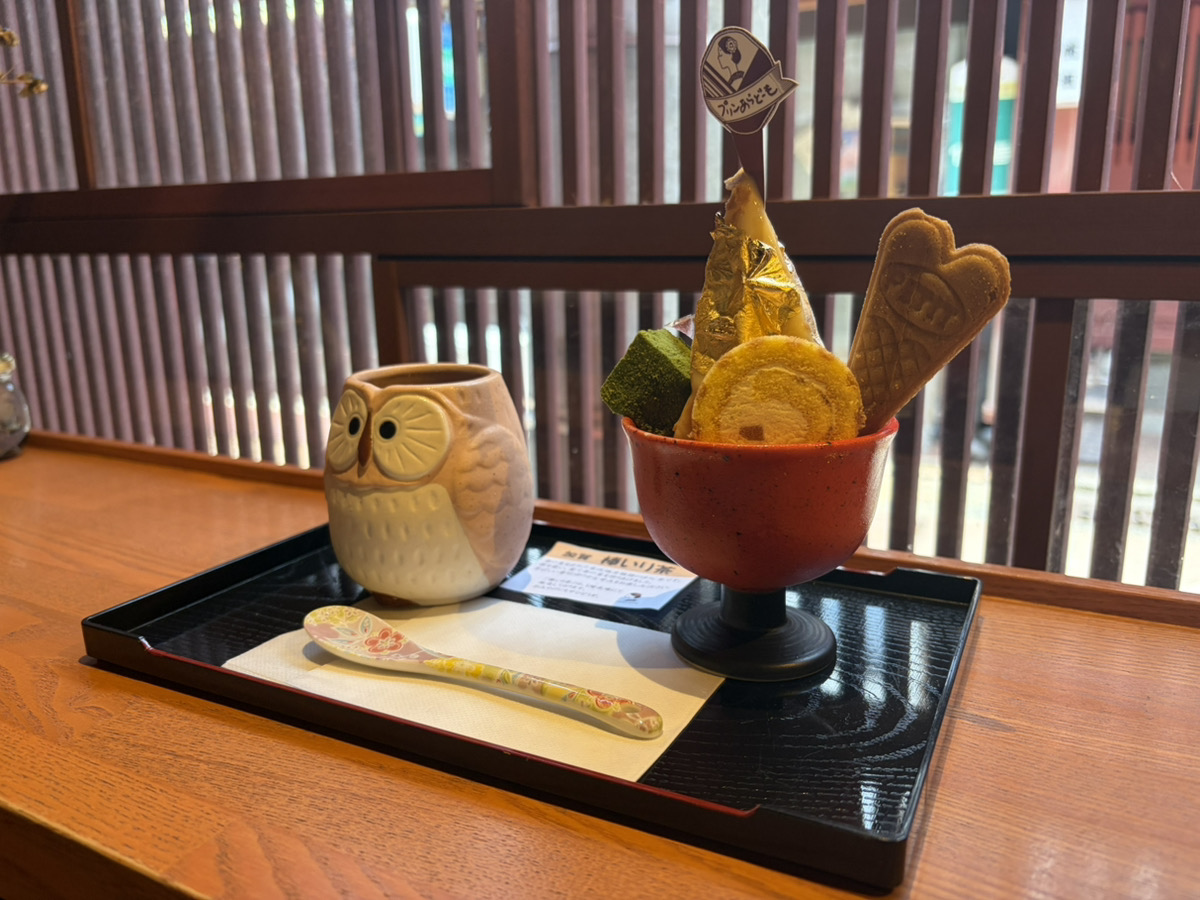 東山｜ひがし茶屋街で地元素材を使ったプリンを味わう「金澤ぷりん本舗」