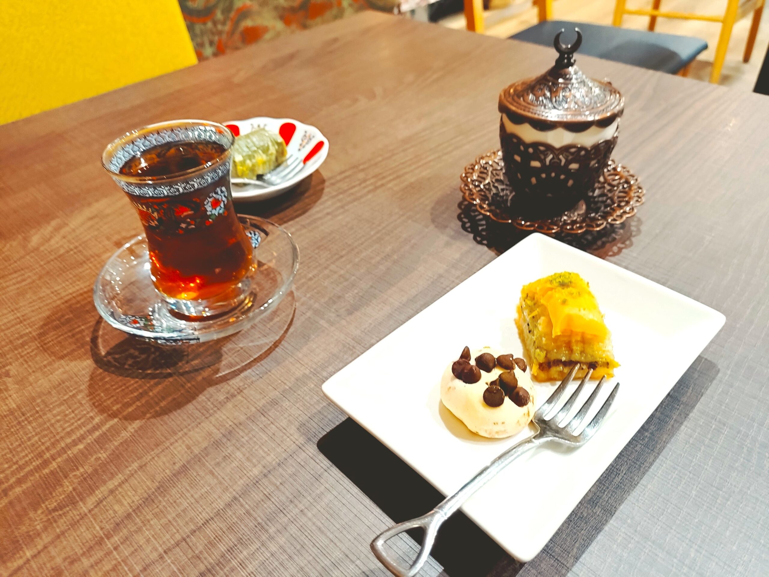 広坂｜金沢で異国情緒あふれる空間へ。熱した砂で淹れる伝統のトルココーヒーが楽しめる「HAANE CAFE（ハーネカフェ）」