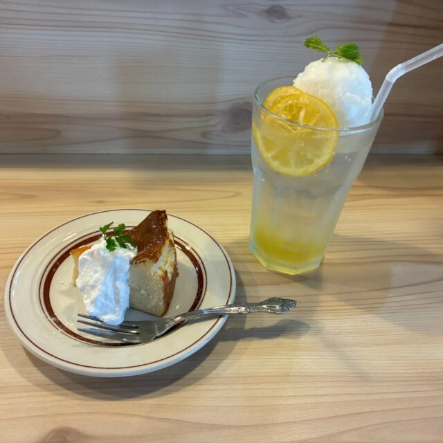 小立野｜親子二人三脚の想いと優しい味に包まれる「coffee house May（コーヒーハウス メイ）」