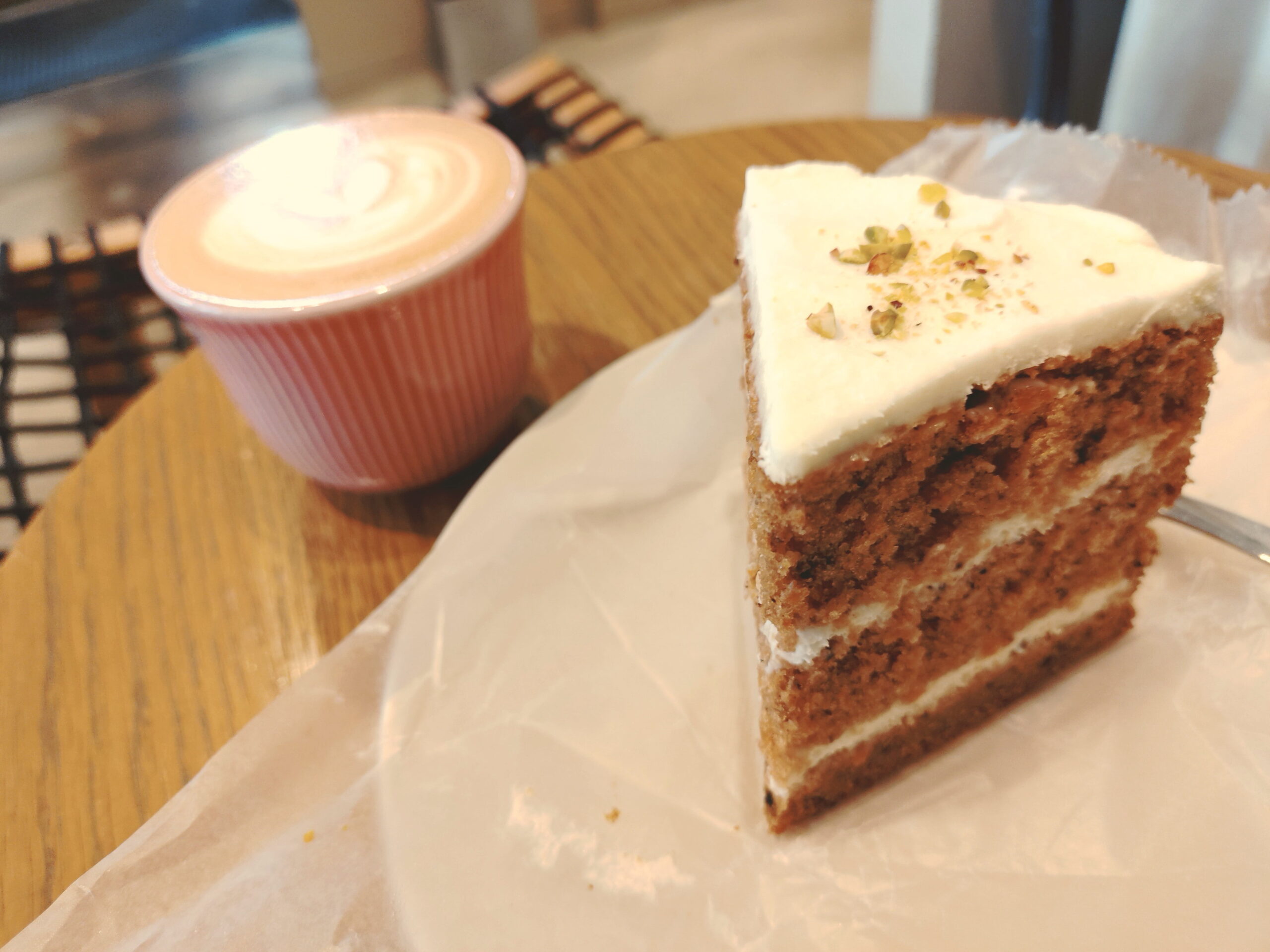 観音堂町｜国境を越えたオーストラリアのエスプレッソとスイーツ「UNBORDER coffee and baked goods.（アンボーダー）」