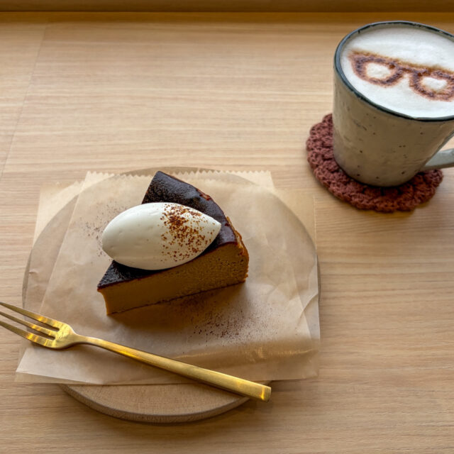 香林坊｜メガネ選びの間にカフェを楽しめる「サングラスとカフェMito（ミト）」