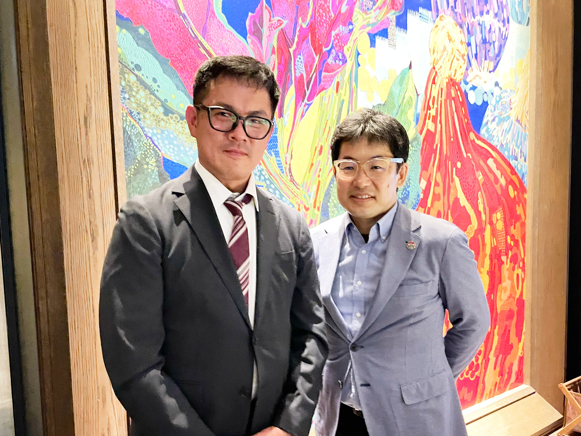新得町「上田精肉店」の上田さん、「広内エゾリスの谷チーズ社」の寺尾さん